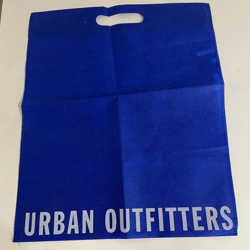$5 or FREE With Purchase URBAN OUTFITTERS BRAND SHOPPING BAG